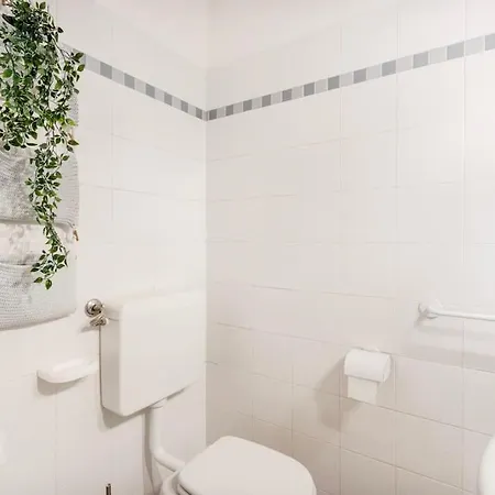 Balsamico Feelings Near Centre Modena