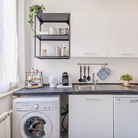 Balsamico Feelings Near Centre